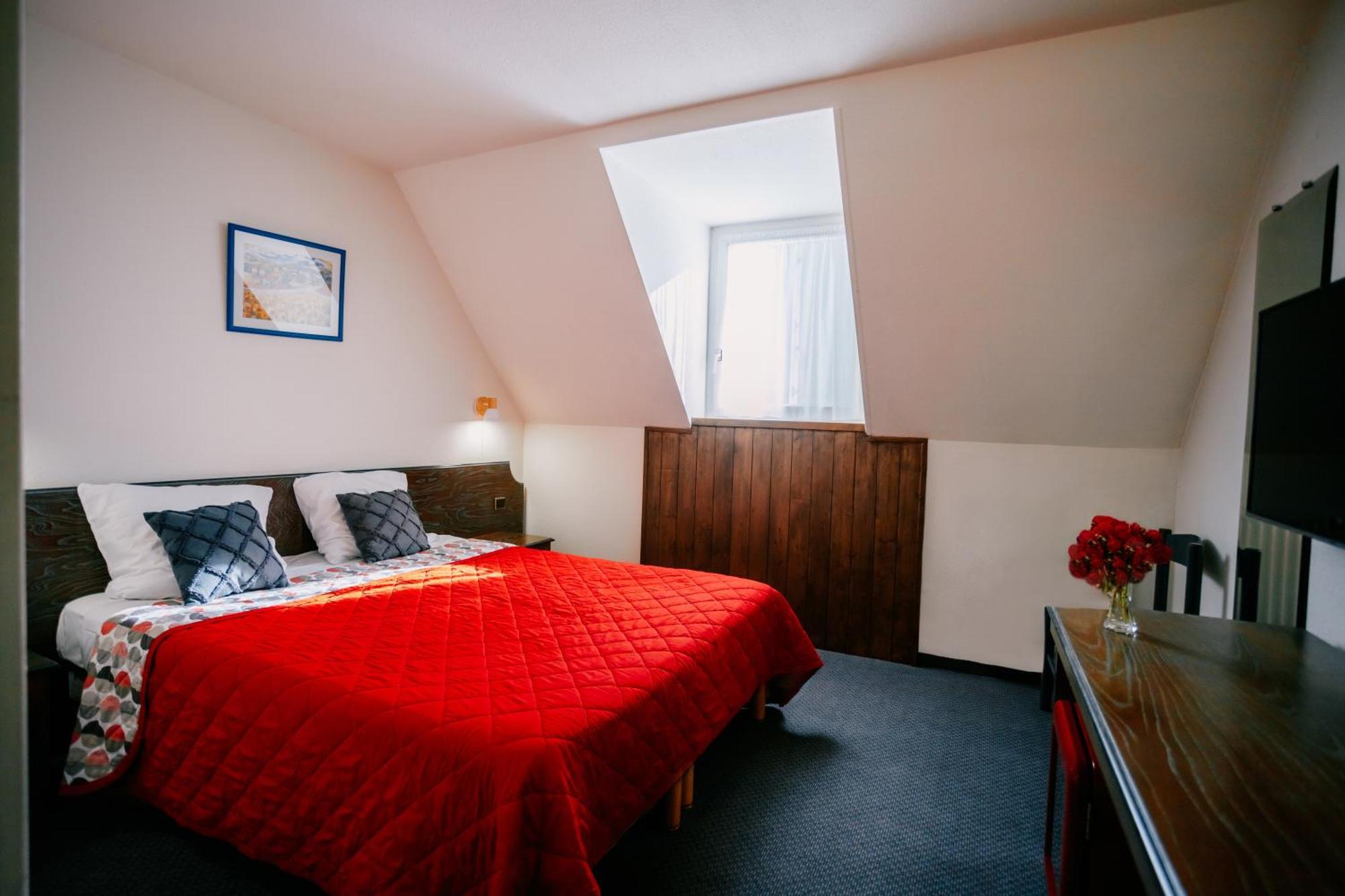 Hotel Le Montaigu Luz-Saint-Sauveur Eksteriør billede